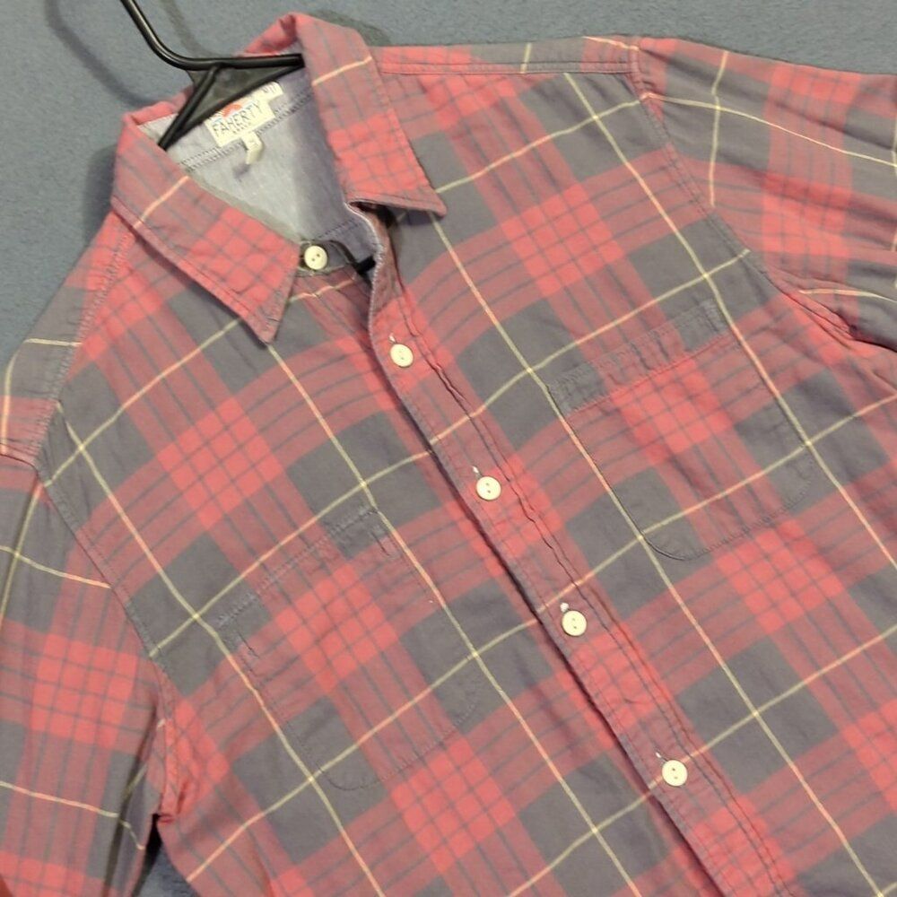 Faherty The Reversible Shirt Men's M Red Plaid / Gray Long Sleeve Button Up